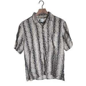 VINTAGE SILK Black and Cream Floral lightweight vacation resort wear button up M